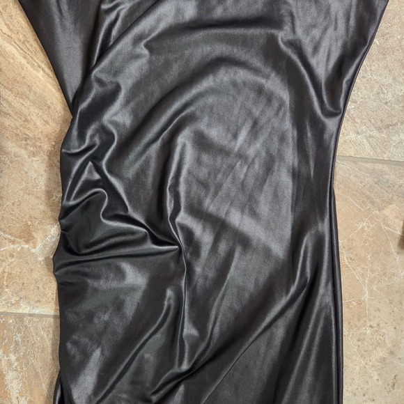 Black Faux Leather Mock Neck Ruched Long Sleeve Bodycon Mini Dress Womens S - Picture 4 of 6